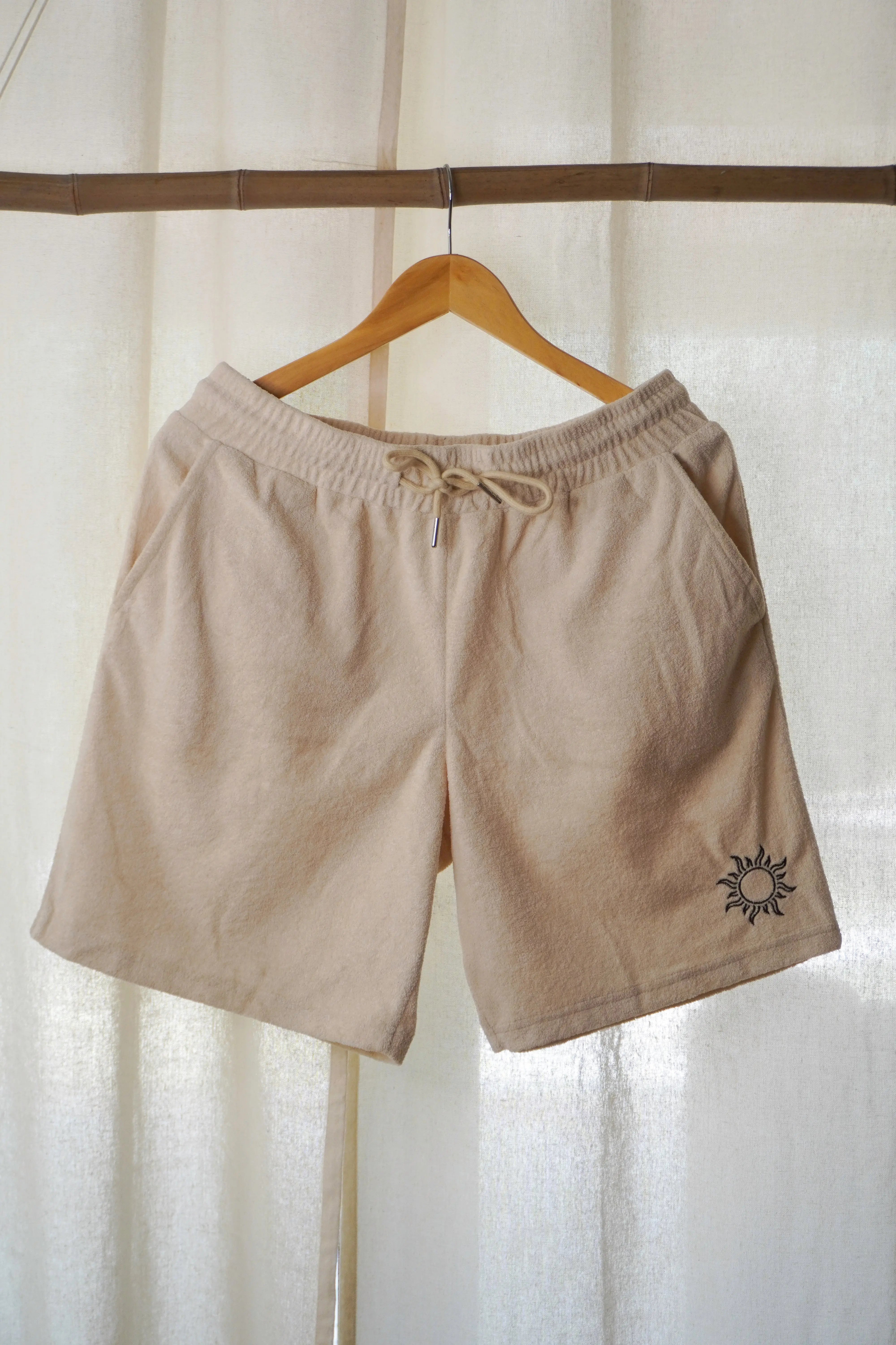 Short en éponge brodé - Matanai (Crème) Matanai